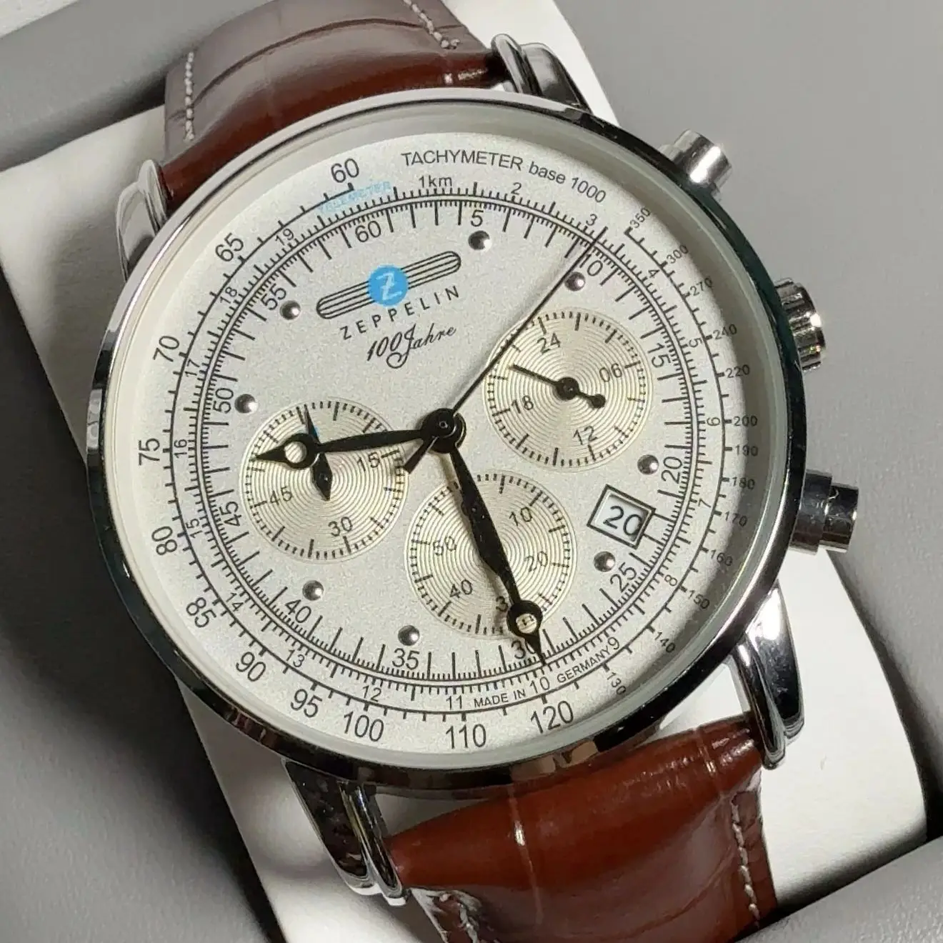 ساعة زيبيلين إيرشيب أوتوماتيكي - مراجعة Smartwatch Watches For Men Digital وسعره